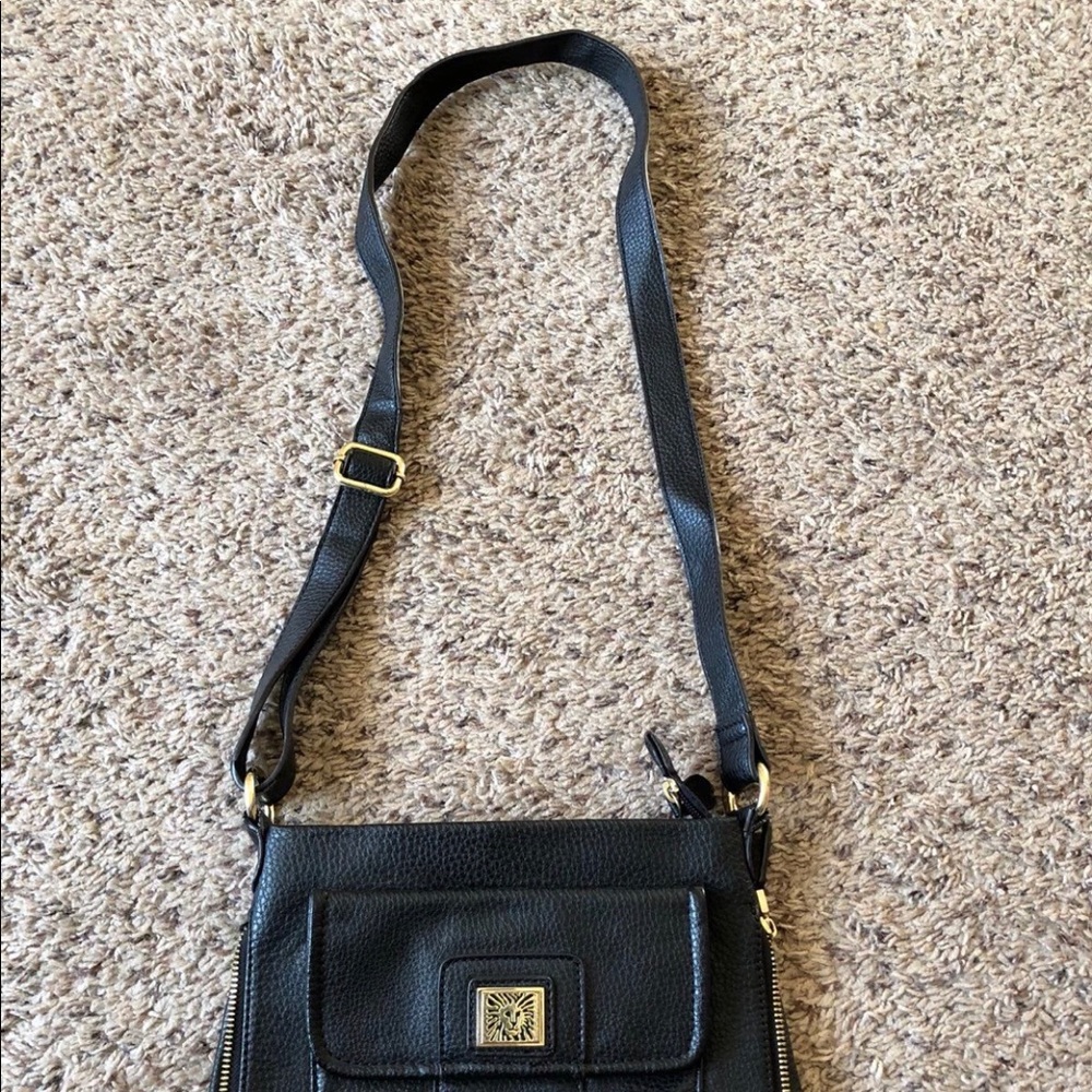 Black Anne Klein Purse with shoulder strap